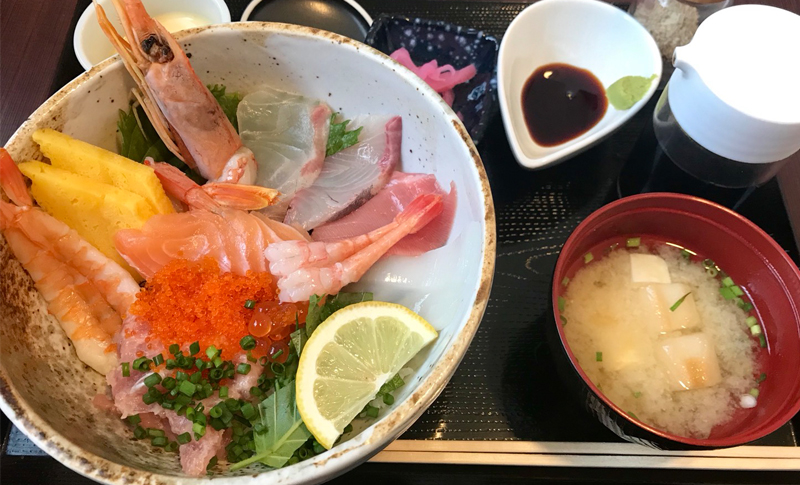 さしみんば 福岡うきはのおいしい天然水 清水湧水 をウォーターサーバーで宅配しています